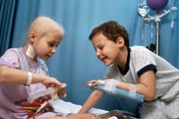 Gromadzenie środków finansowych na specjalistyczną pomoc w leczeniu nowotworów u dzieci